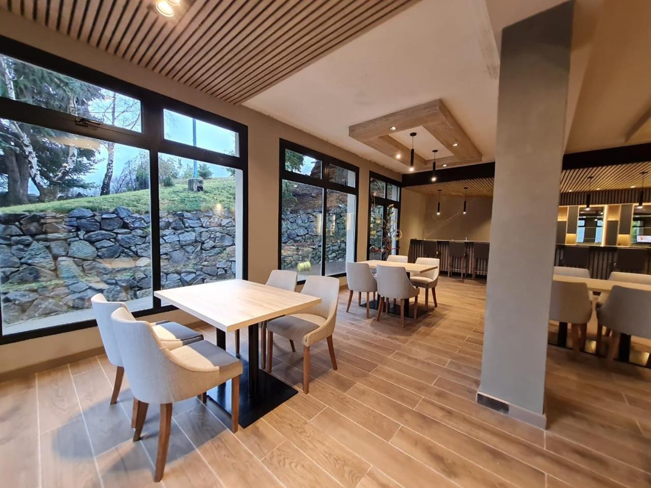 Hotel Alun Nehuen San Carlos de Bariloche Dış mekan fotoğraf