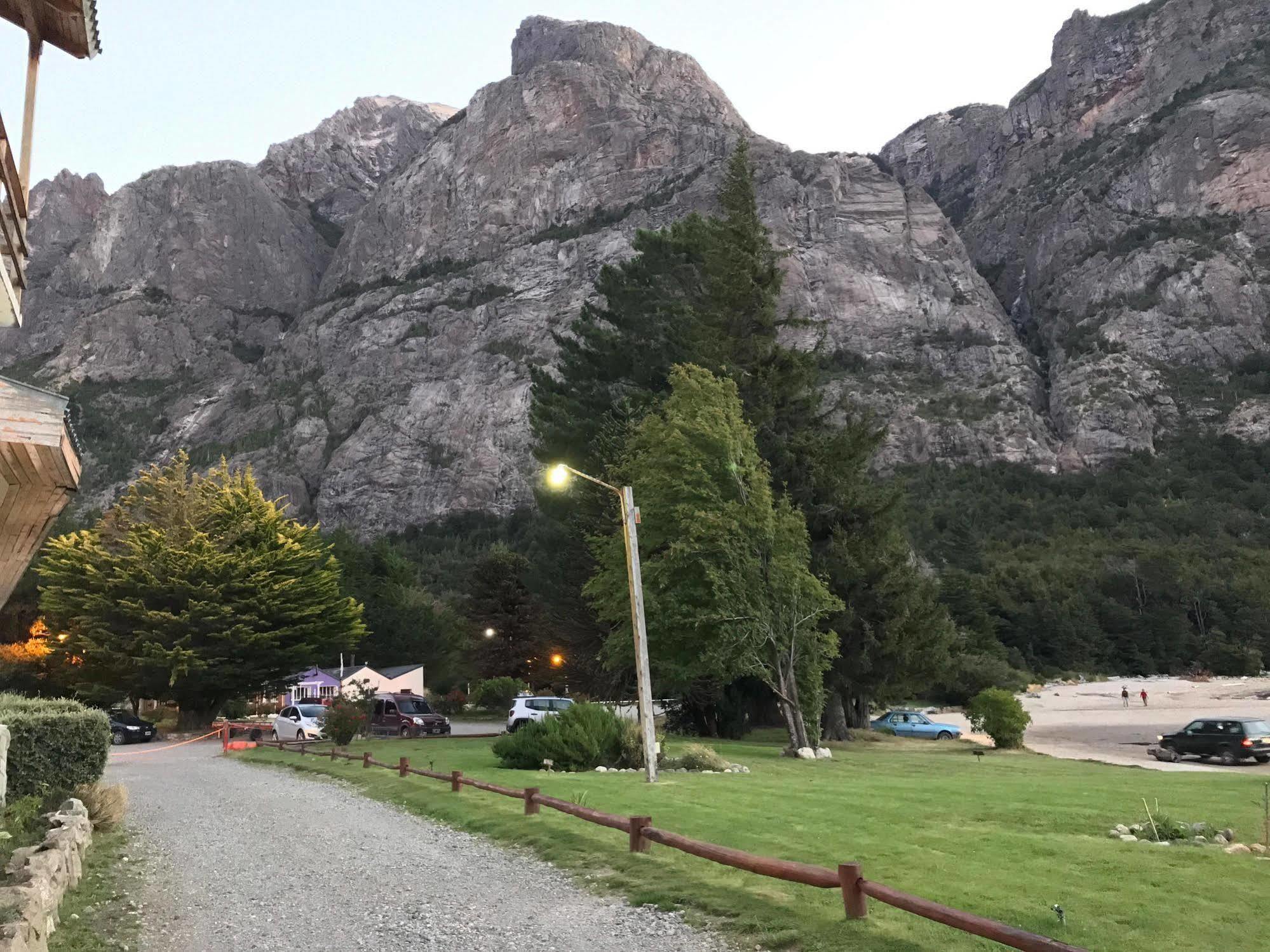 Hotel Alun Nehuen San Carlos de Bariloche Dış mekan fotoğraf