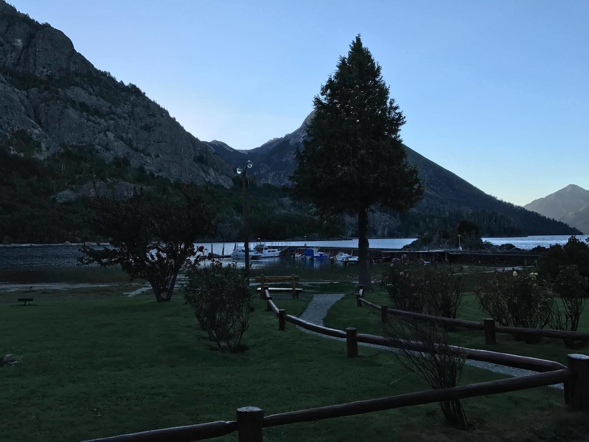Hotel Alun Nehuen San Carlos de Bariloche Dış mekan fotoğraf